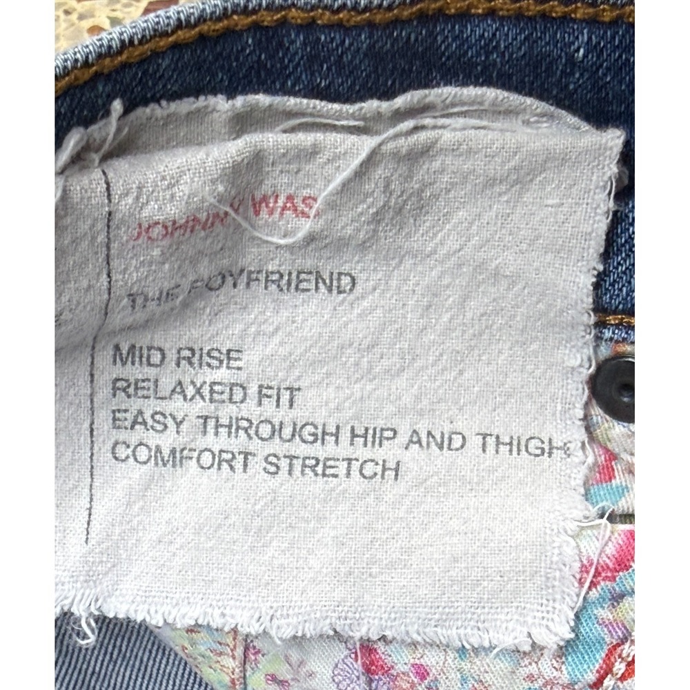 Johnny Was The Boyfriend Mid Rise Relaxed Fit Women's Embroidered Jeans Size 31 - Picture 6 of 16